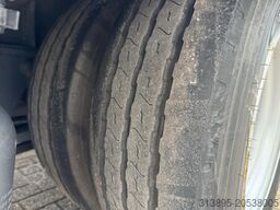 Jumbo TV 280 LE, Lift-as, 20 Ft Container, Cent Sm.