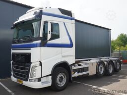 Volvo FH 460 8X2 20 FT CONTAINER TRANSPORT TRUCK