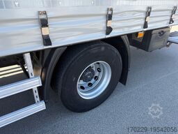 Mercedes-Benz ACTROS 1827