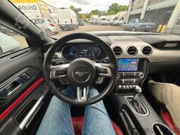 FORD Mustang GT Convertible