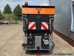Kärcher Kärcher MC250 3Besen 60Km/h Wasserrecycling Sys.