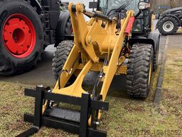 Caterpillar Radlader 908HL
