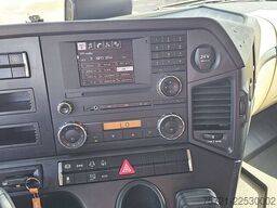MERCEDES-BENZ ACTROS 1832