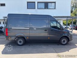 Mercedes-Benz Sprinter 317 Kasten L2H2 Autom. MBUX Navi Kamera