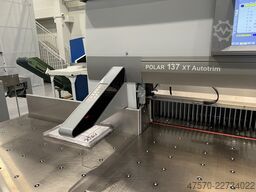 Polar Mohr 137 XT Autotrim Paper Cutting Guillotine