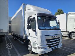 DAF XB 230 FA 12 t furgonato con sponda
