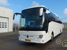 MERCEDES-BENZ Tourismo RHD, 55 Sitze, Euro 6