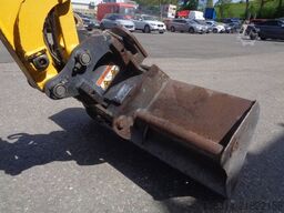 KOMATSU PC16R Powertilt + GL