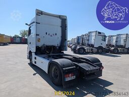 Mercedes-Benz Actros 1845