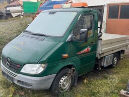 MERCEDES-BENZ Sprinter Pritsche 313 CDI mit Kran BJ 2003