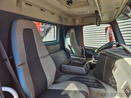 Volvo FM 420 8x2 / HIAB HOOKLIFT + 30 t/m CRANE - KRAN