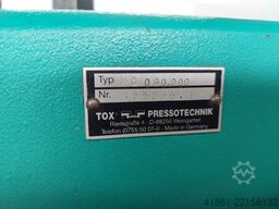 TOX MC 090