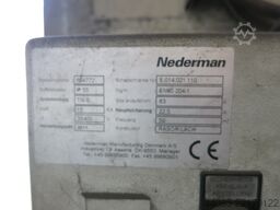 Nauman .