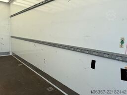 IVECO Daily 35C16 Koffer Ladebordwand 750kg