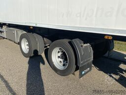 Pacton TBZ 233 2-Axle Fridge / Carrier Vector 1800 / L...