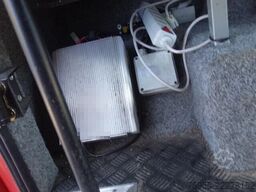 Mercedes-Benz 1325 godiva pump