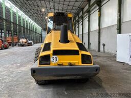 Bomag BW211D-4