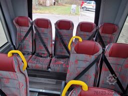 MERCEDES-BENZ 30 Sitzer Schul- Transferbus 519 Vorlauffahrzeug