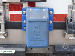 SCHMITZ CARGOBULL SKO FP 60 ThermoKing SLXi 300