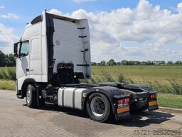 VOLVO FH 13.420 globe XL
