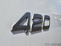 VOLVO FH 13.420 globe XL