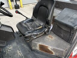 Manitou MH25-4