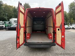 Volkswagen Crafter 35 Maxi L4H3 1Hand PDC
