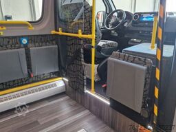 MERCEDES-BENZ 517 / 515 Frontniederflur mit  Ada Systeme