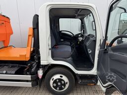 ISUZU NMR Autom.  Abrollkipper + Winterdienst