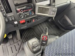 ISUZU NMR Autom. Abrollkipper + Winterdienst