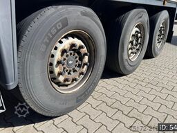 Schmitz Cargobull SKO 24 / Disk brakes / Carrier Vector 1550 / Do...
