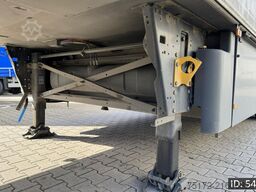 Schmitz Cargobull SKO 24 / Disk brakes / Carrier Vector 1550 / Pa...
