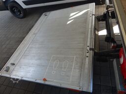 Peugeot Koffer LDB Ladebordwand 3,5t Boxer Standheizung+Navi+Kamera+Klimaauto