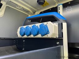 VOLKSWAGEN CRAFTER REGALS. STANDHZG. ZUSATZHEIZUNG NAVI PDC