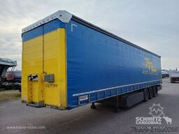 Schmitz Cargobull Curtainsider Standard Getränke