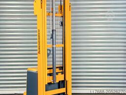 Jungheinrich EJC 216- Service Neu - Triplex 5,25m -Batterie 90%