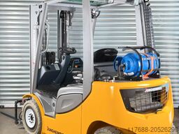 Jungheinrich TFG 430S - Service Neu - VW Motor - Triplex