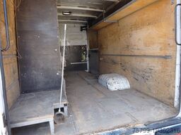 MERCEDES-BENZ 613D Vario Kasten 4x2