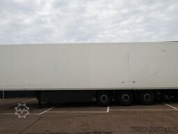 Schmitz Cargobull 3 AXLE FRIGO TRAILER WITH CARRIER VECTOR