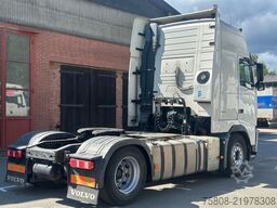 VOLVO FH 13 460 Globetrotter XL Eu5 2 Tanks Standklima