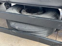 Schmitz Cargobull SPR 24 (MERCEDES AXLES / DISC / DISQUE)