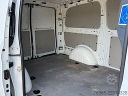 MERCEDES-BENZ Vito 111 LANG 6G KLIMA 3-SITZER TEMPOMAT EURO 6