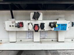 SCHMITZ CARGOBULL SKO24/L FP60 Cool CARRIER/Doppelstock/Kiste