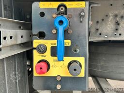 SCHMITZ CARGOBULL SKO24/L FP60 Cool CARRIER/Doppelstock/Kiste