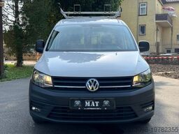 VOLKSWAGEN CADDY MAXI REGALS. TEMP. 4MOTION DACHTRÄ. KLIMA