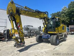 LIEBHERR A 920 / Oil Quick