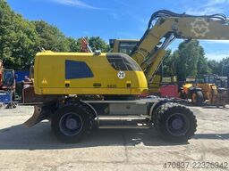 LIEBHERR A 920 / Oil Quick