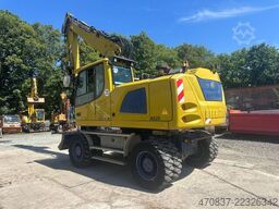 LIEBHERR A 920 / Oil Quick