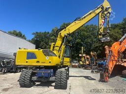 LIEBHERR A 920 / Oil Quick