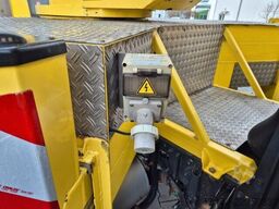 MAN TGL 8.150 4x2 Bison Palfinger TKA 30